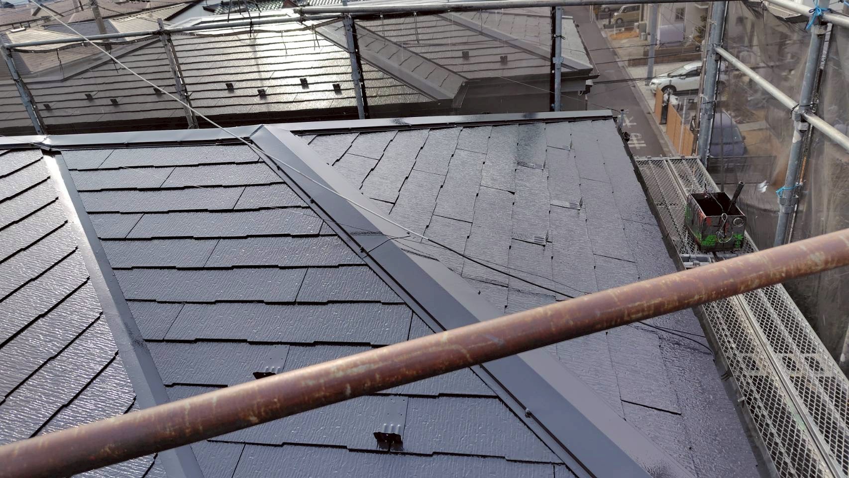 屋根塗装が完了したスレート屋根